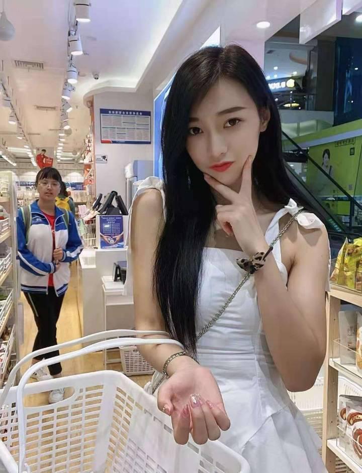 福田区可爱的小y头