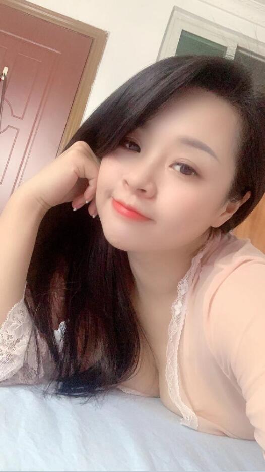 花朵妹妹  技术服务好  身材性感