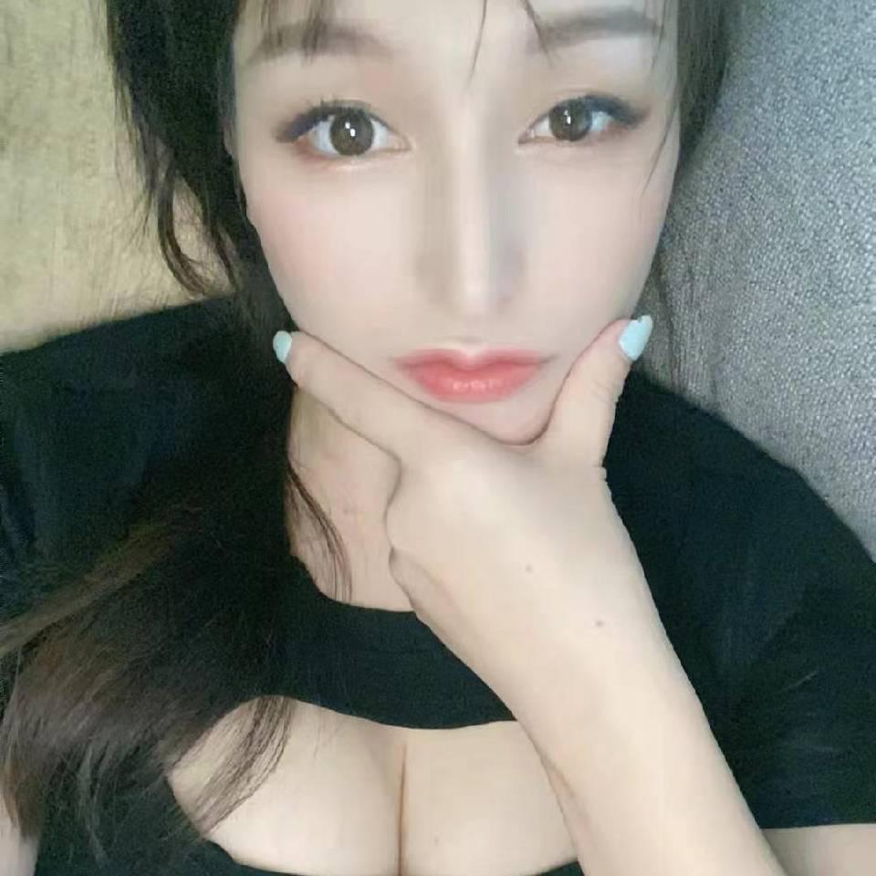 南山宛情，波大粉嫩