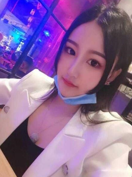 布吉小性感身材的靓靓